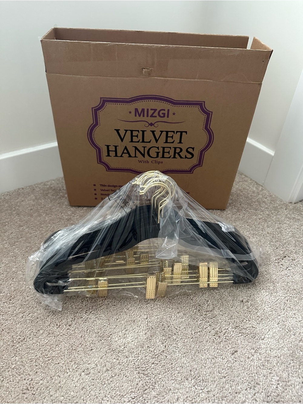 Mizgi Black Velvet Hangers with Gold Hooks and Clips